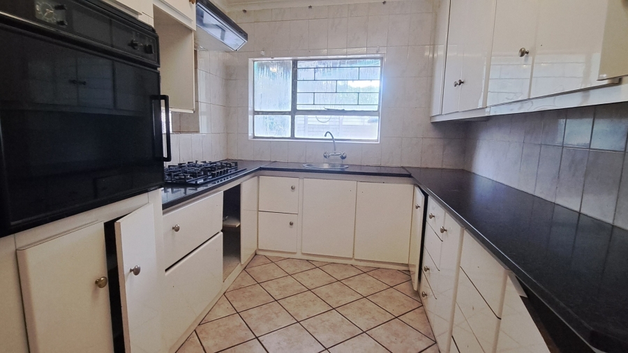 4 Bedroom Property for Sale in Protea Park North West